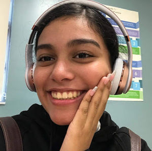 Meet your Posher, Daniela